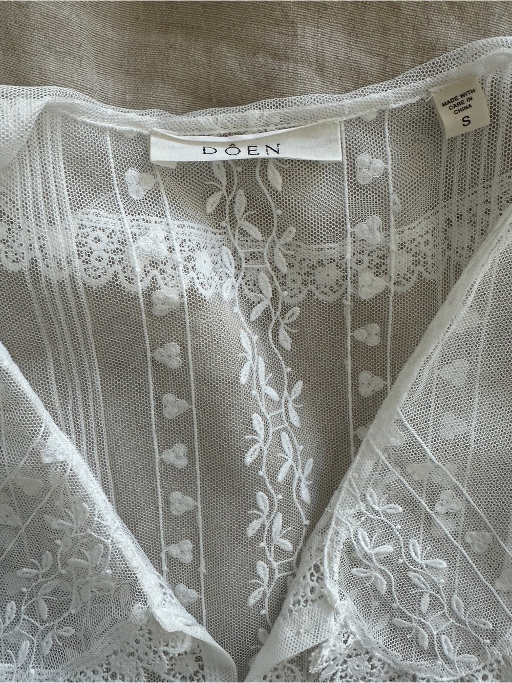 Doen Angella Top - Picture 5 of 6